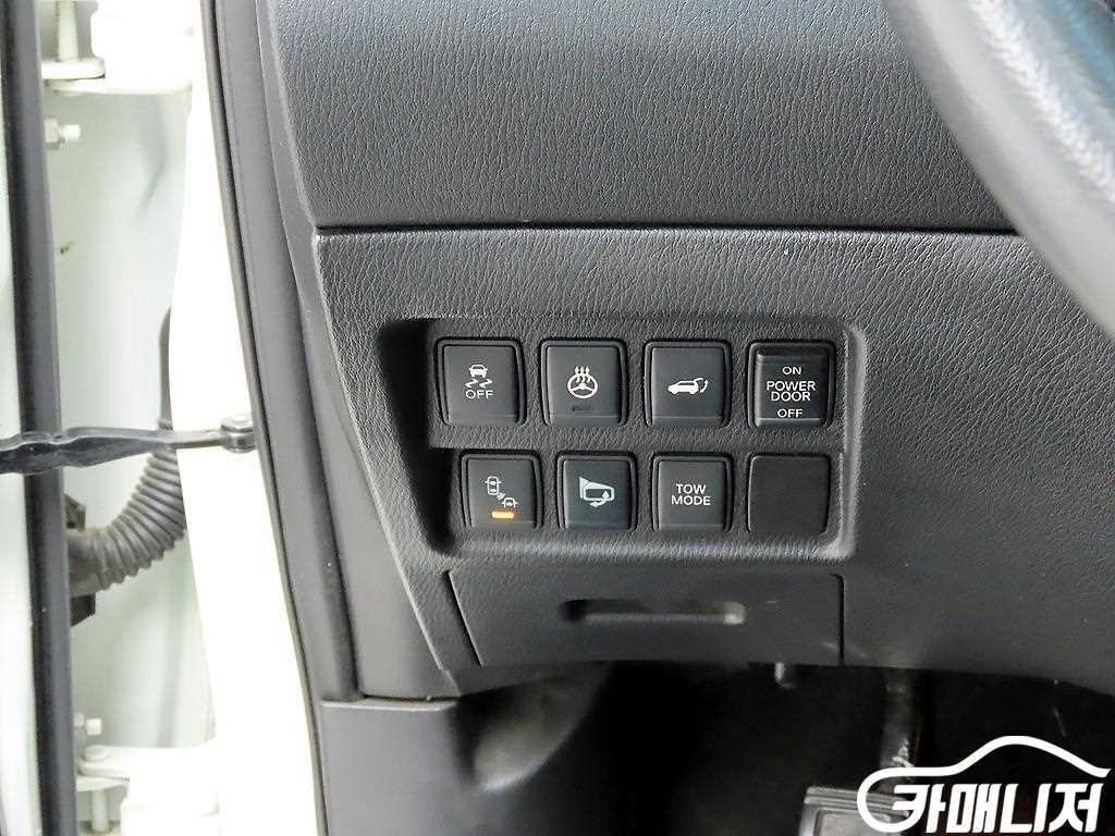 Nissan Pathfinder Pathfinder4th Gen 3.5 4WD thumbnail 12