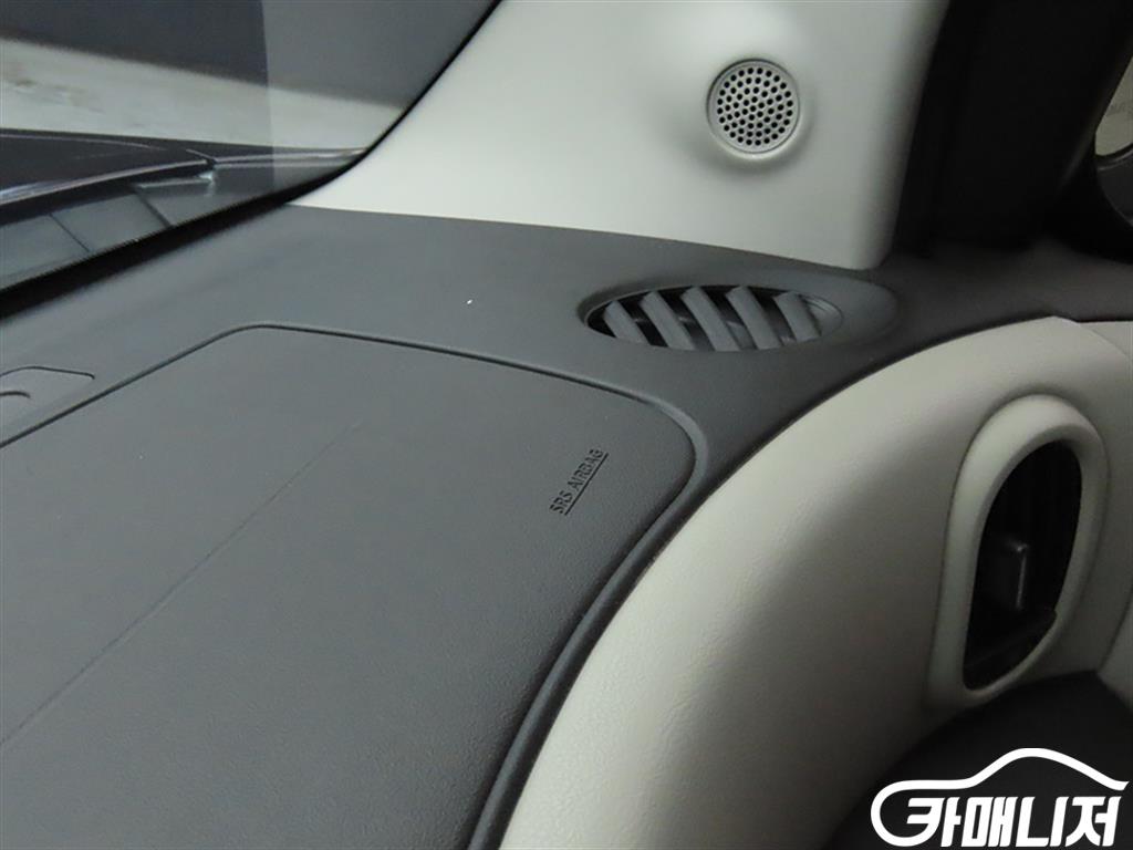 Nissan Cube 1.8 S thumbnail 12