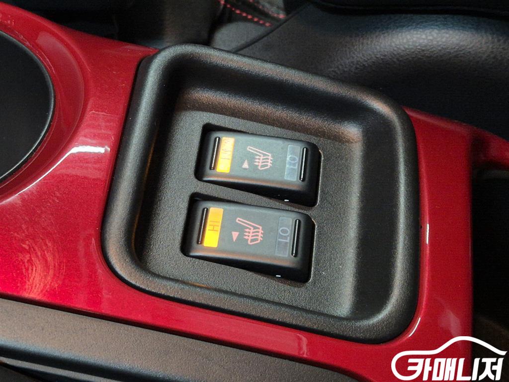 Nissan Juke 1.6 SV thumbnail 10