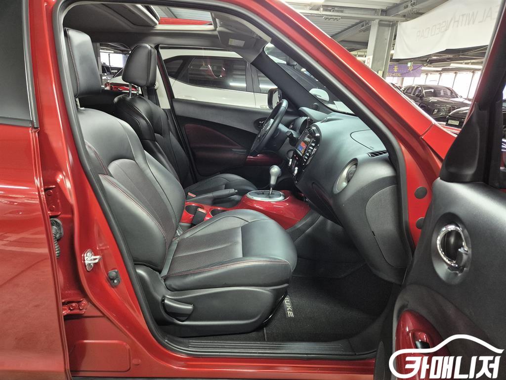 Nissan Juke 1.6 SV thumbnail 18