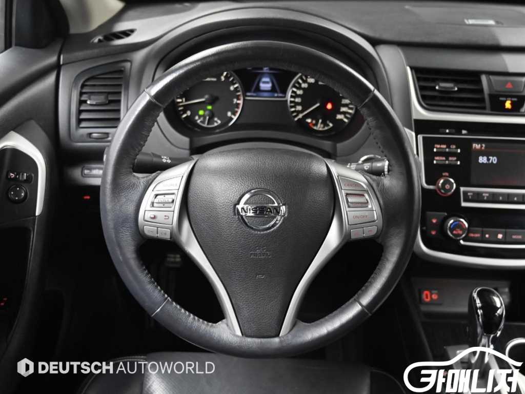 Nissan Altima 2.5 Smart thumbnail 13