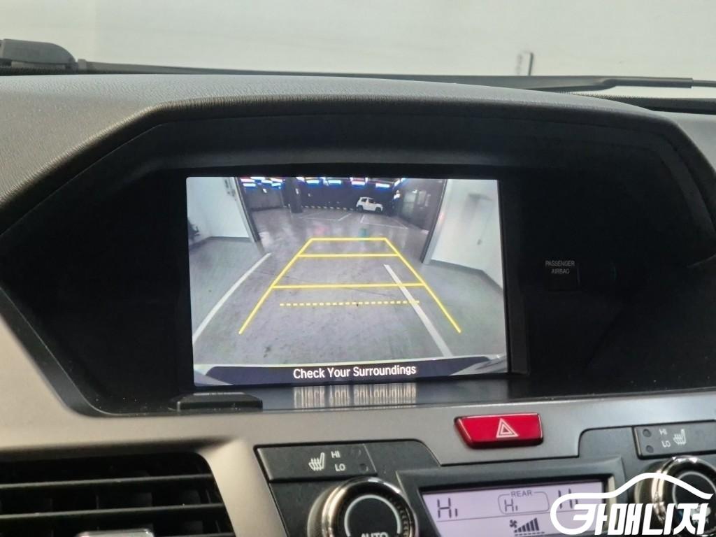 Honda Odyssey 3.5 Elite thumbnail 11