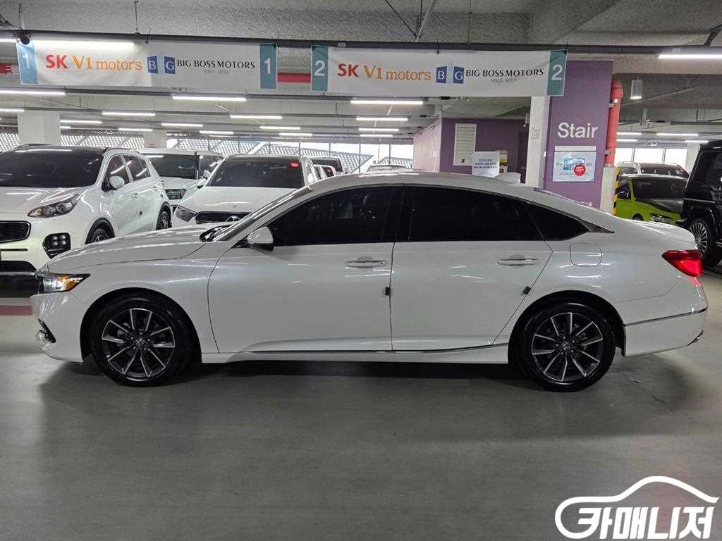 Honda Accord 1.5 Turbo thumbnail 2