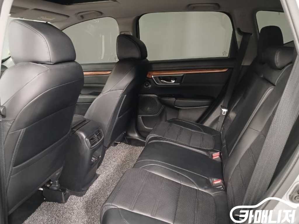 Honda CR-V CR-V 5th Gen 1.5 EX-L 2WD thumbnail 8