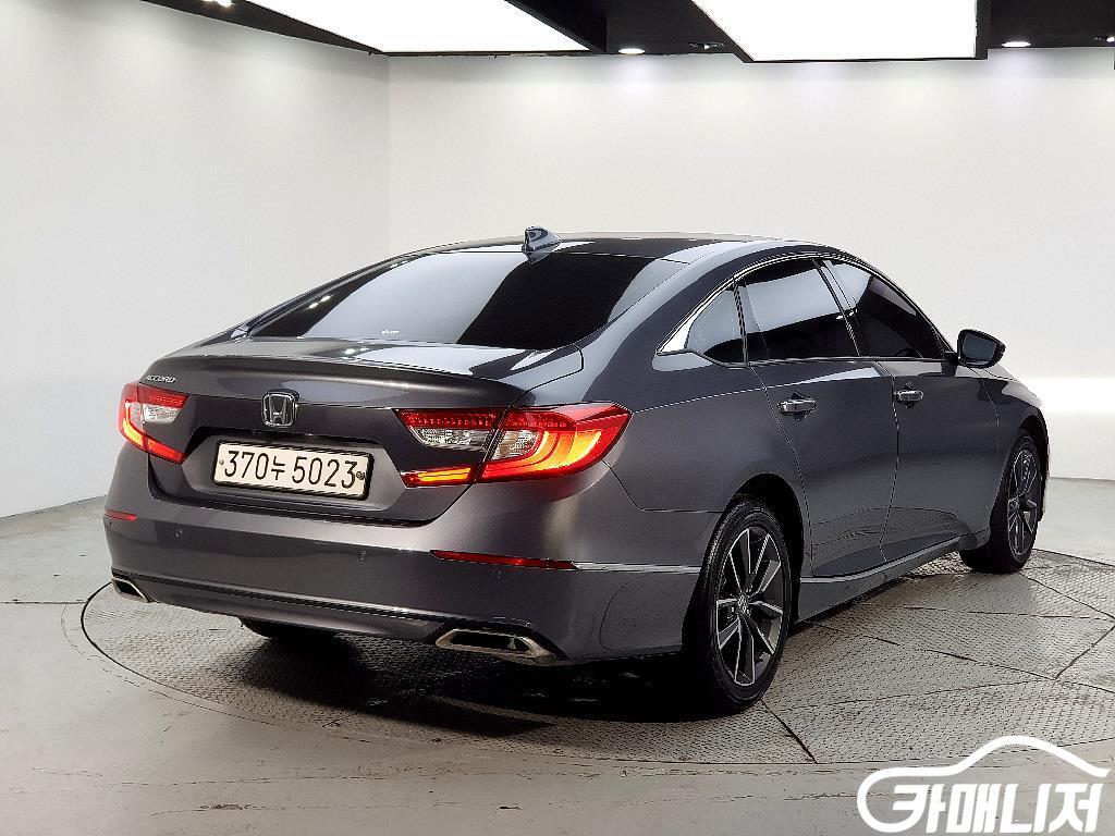 Honda Accord 1.5 Turbo thumbnail 4