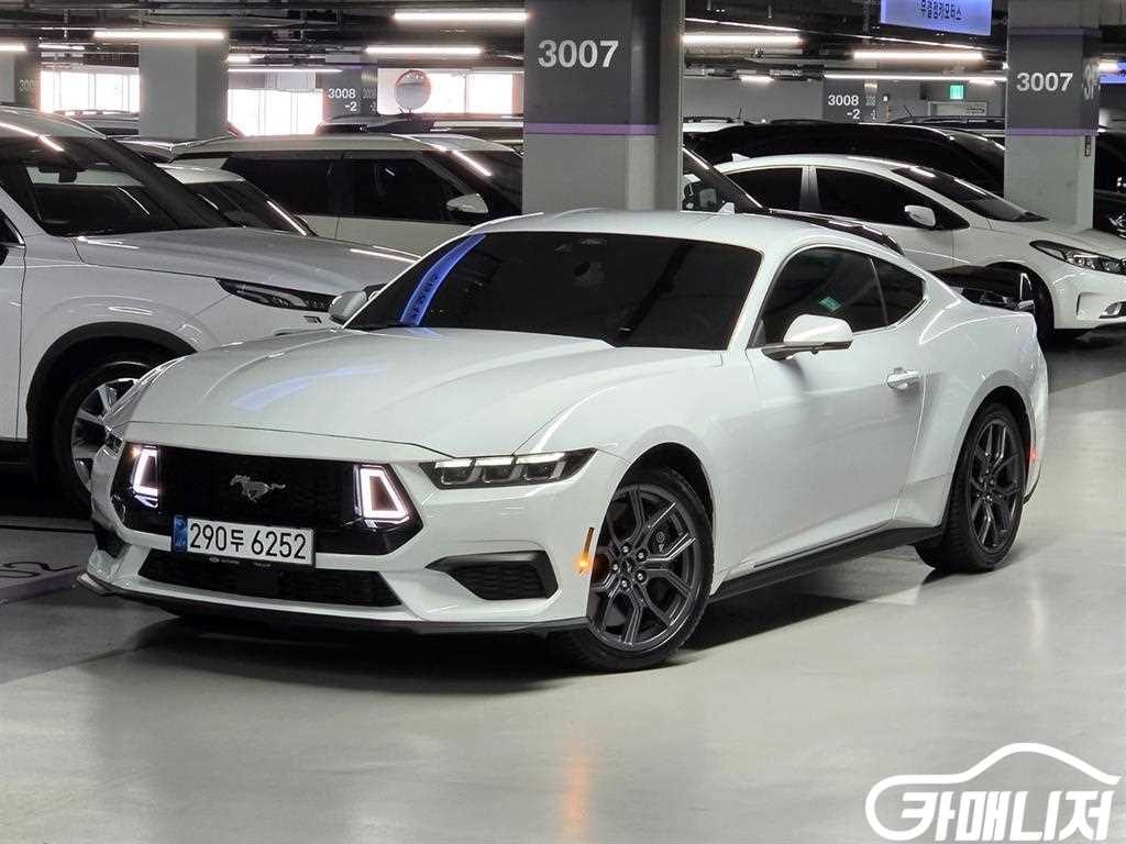 Ford Mustang Mustang 7th Gen 2.3 EcoBoost Premium Coupe