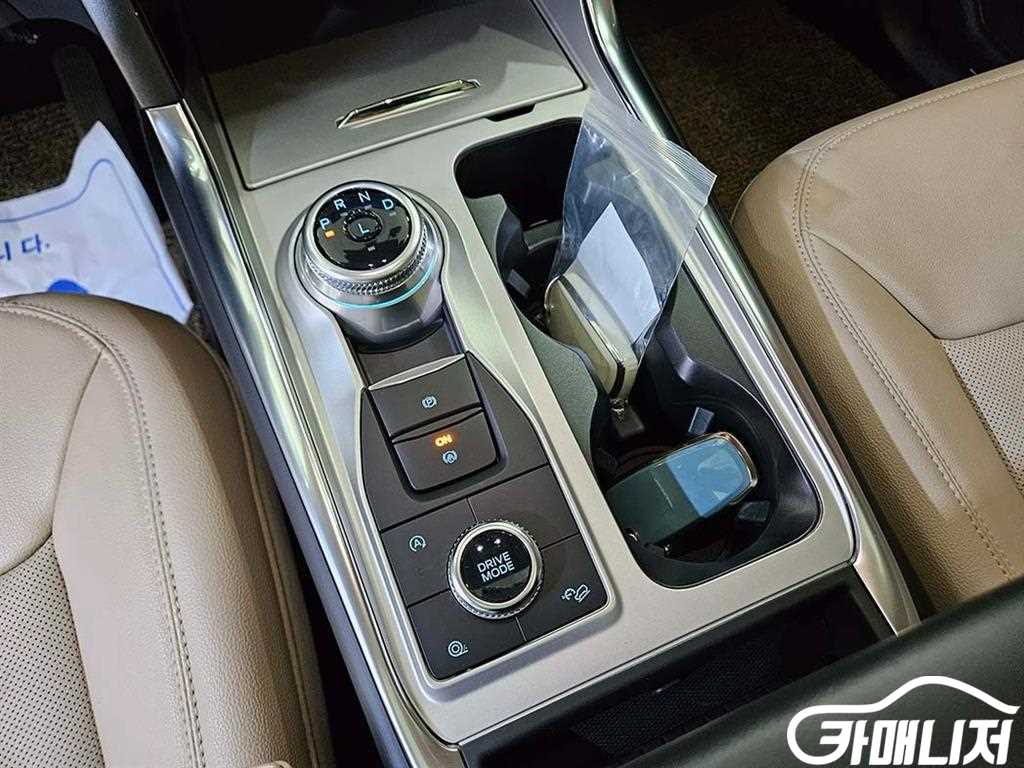 Ford Explorer Explorer 6th Gen 2.3 AWD Rimitideu thumbnail 10