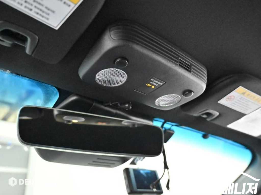 Ford Mustang Mustang 6th Gen 5.0 GT Coupe thumbnail 19