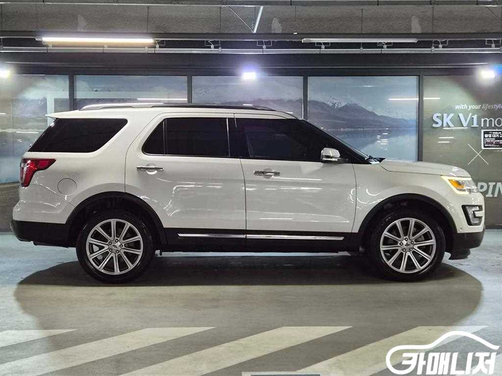 Ford Explorer 2.3 EcoBoost Rimitideu 4WD thumbnail 3
