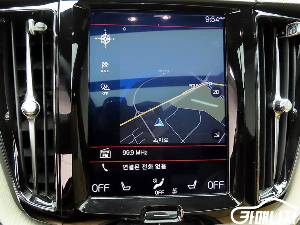 Volvo XC60 B5 AWD Inscription thumbnail 13