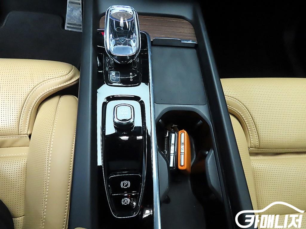 Volvo XC60 B5 AWD Inscription thumbnail 10