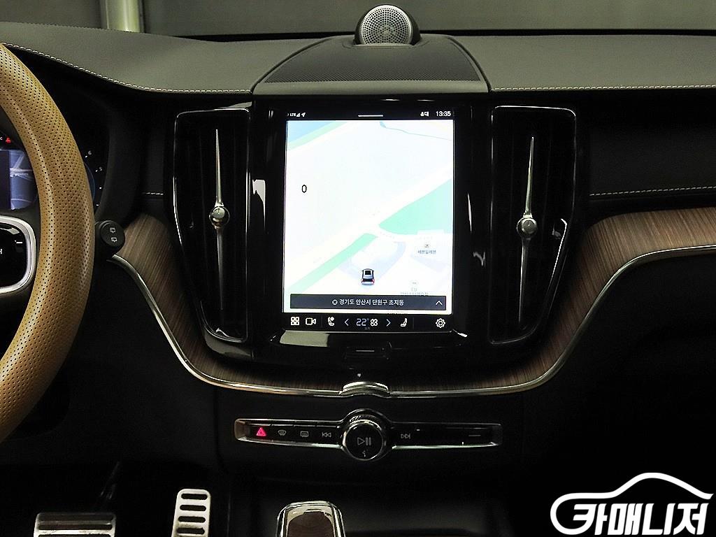 Volvo XC60 B5 AWD Inscription thumbnail 12