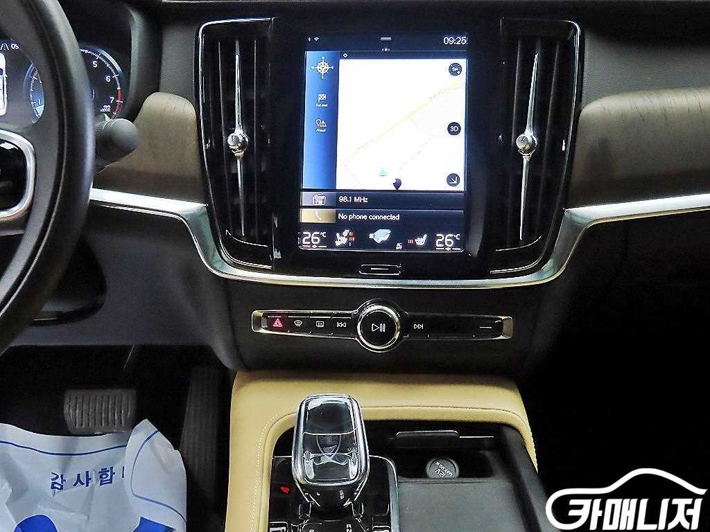 Volvo S90 B6 AWD Inscription thumbnail 13