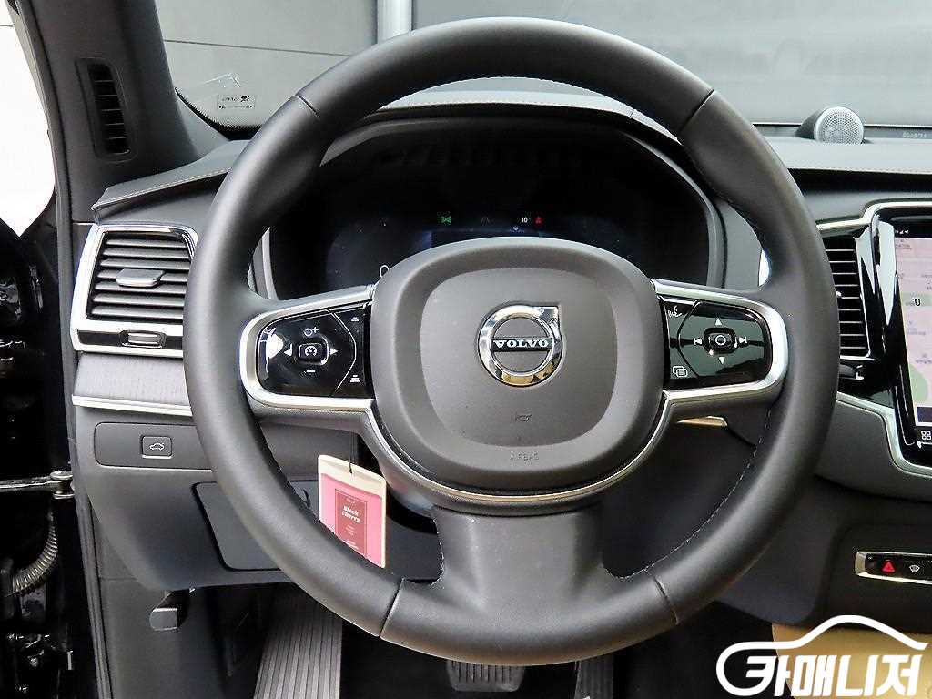 Volvo XC90 XC90 2nd Gen 2.0 B6 AWD thumbnail 9