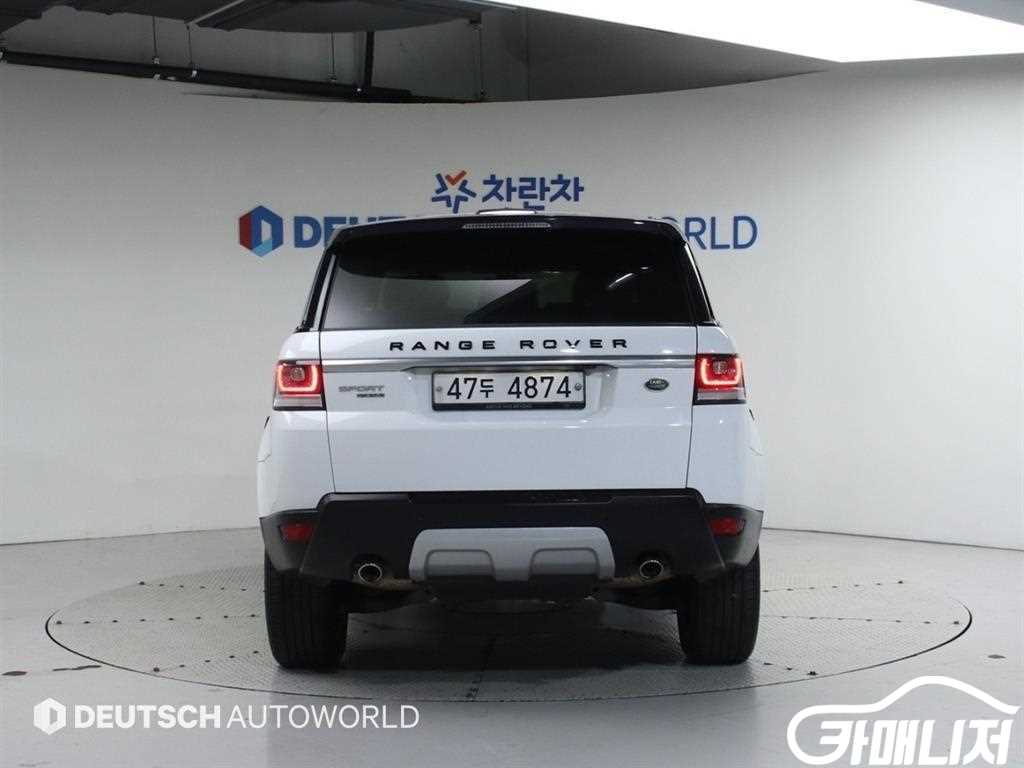 Land Rover Range Rover Sport Range Rover Sport 2nd Gen 3.0 SDV6 HSE thumbnail 5